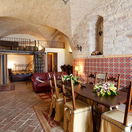 Residenza D'Epoca San Crispino Aparthotel อัสซิซี ภายนอก รูปภาพ