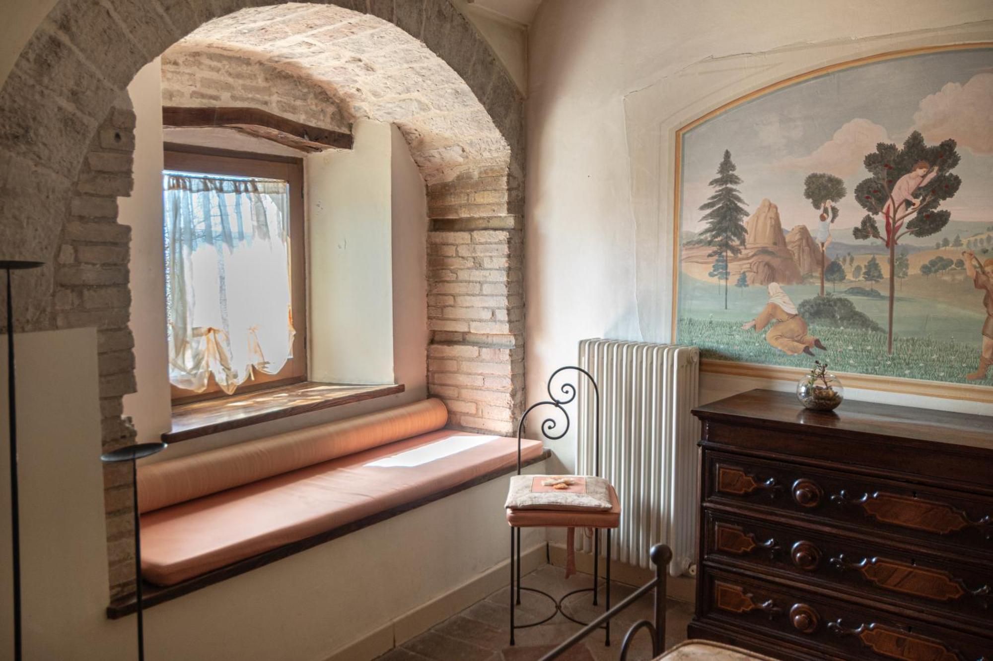Residenza D'Epoca San Crispino Aparthotel อัสซิซี ภายนอก รูปภาพ