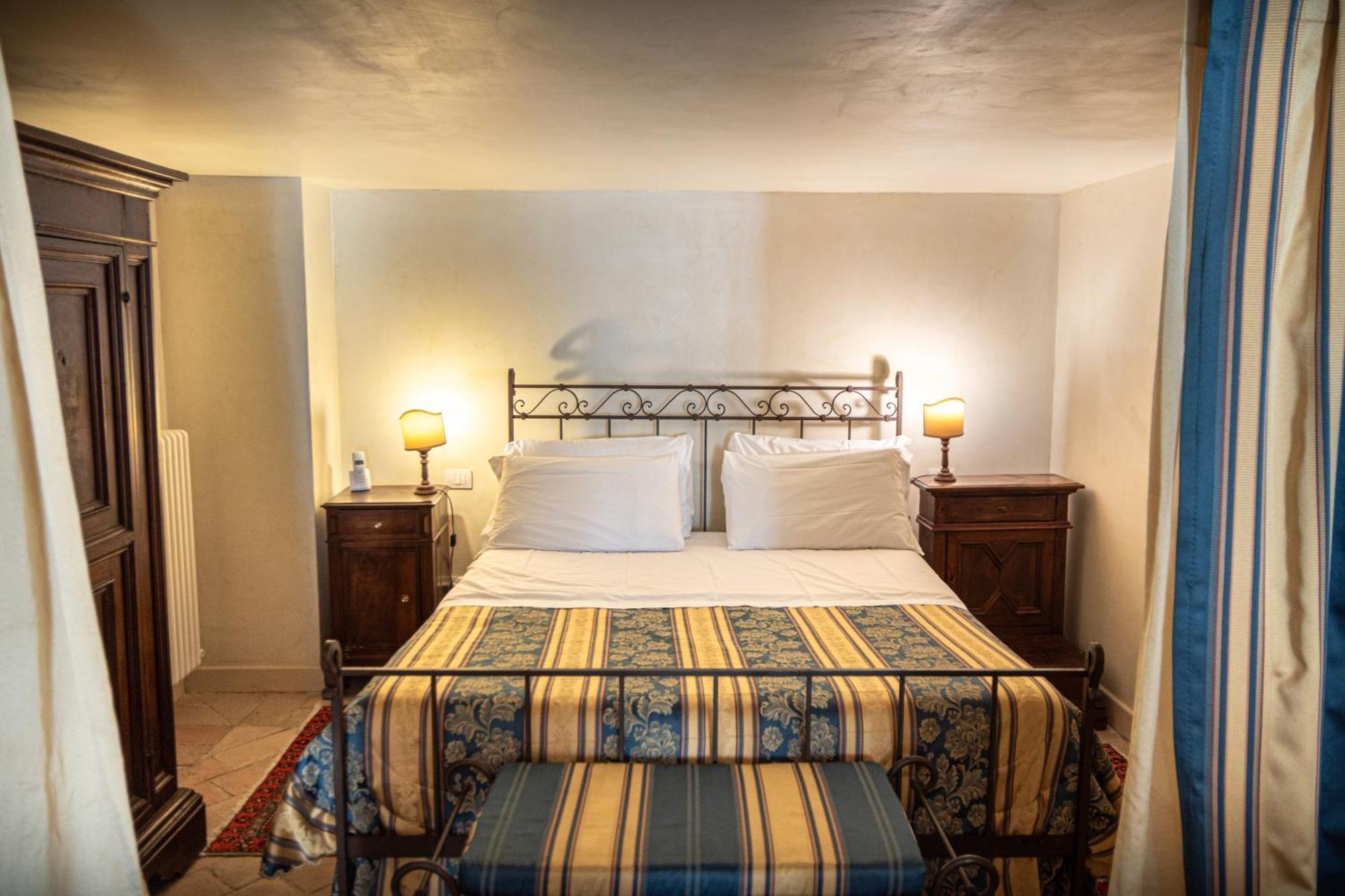 Residenza D'Epoca San Crispino Aparthotel อัสซิซี ภายนอก รูปภาพ