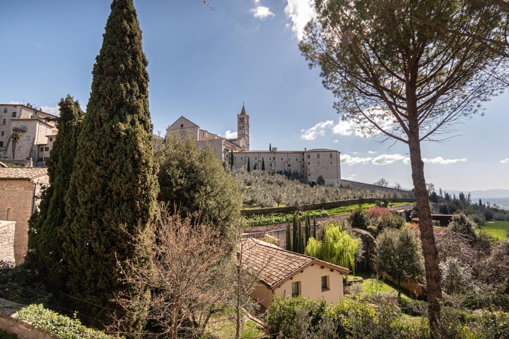 Residenza D'Epoca San Crispino Aparthotel อัสซิซี ภายนอก รูปภาพ