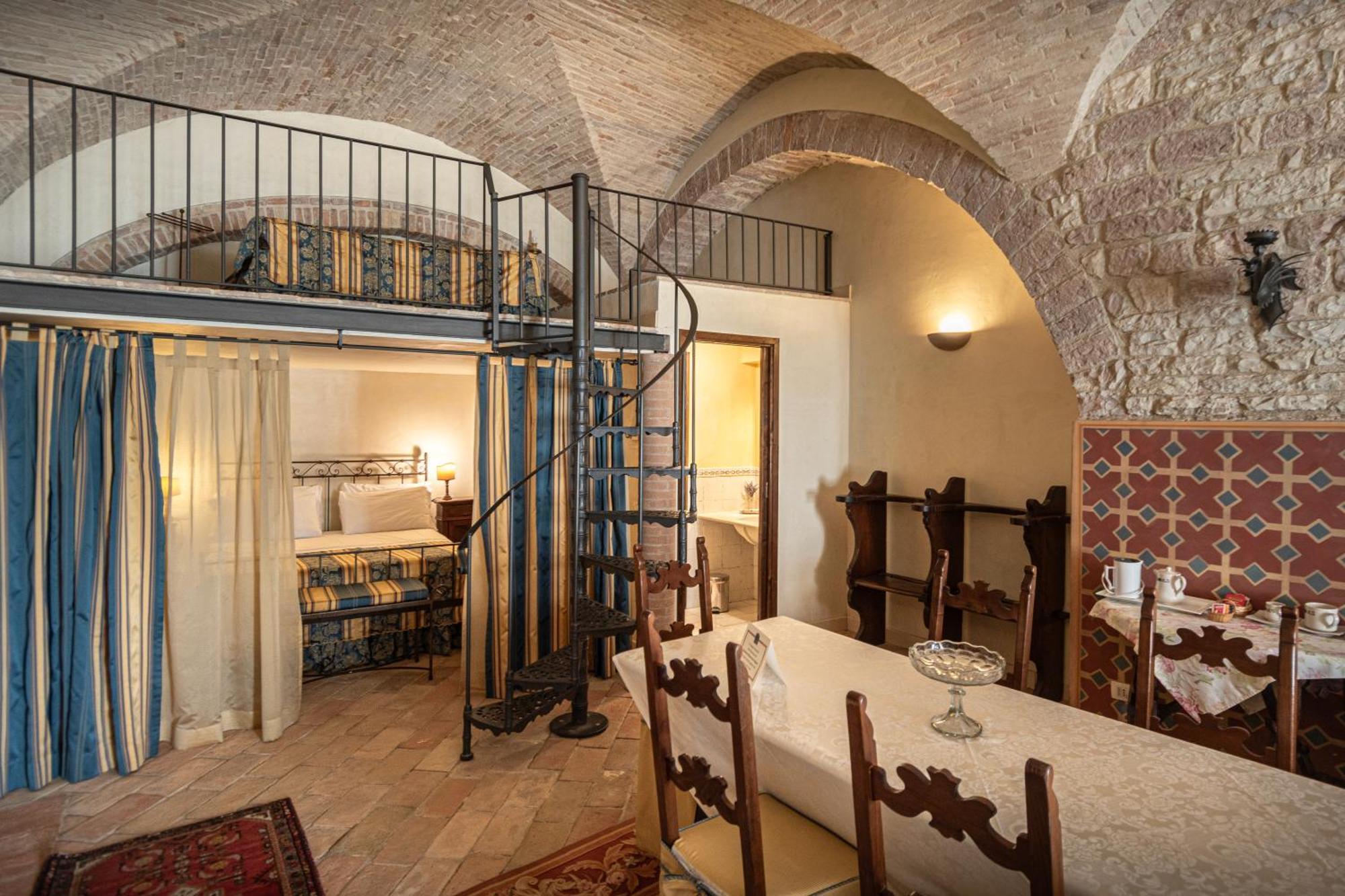 Residenza D'Epoca San Crispino Aparthotel อัสซิซี ภายนอก รูปภาพ
