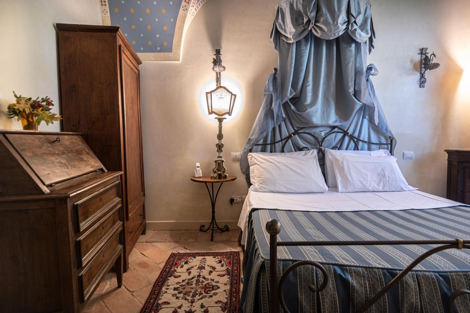 Residenza D'Epoca San Crispino Aparthotel อัสซิซี ภายนอก รูปภาพ
